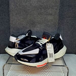 Stella McCartney Adidas Ultraboost 22